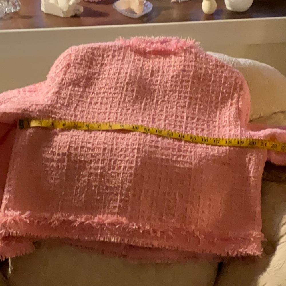 Chic Pink Textured Jacket - Picture 4 of 8